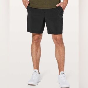 Lululemon pace breaker shorts size Small